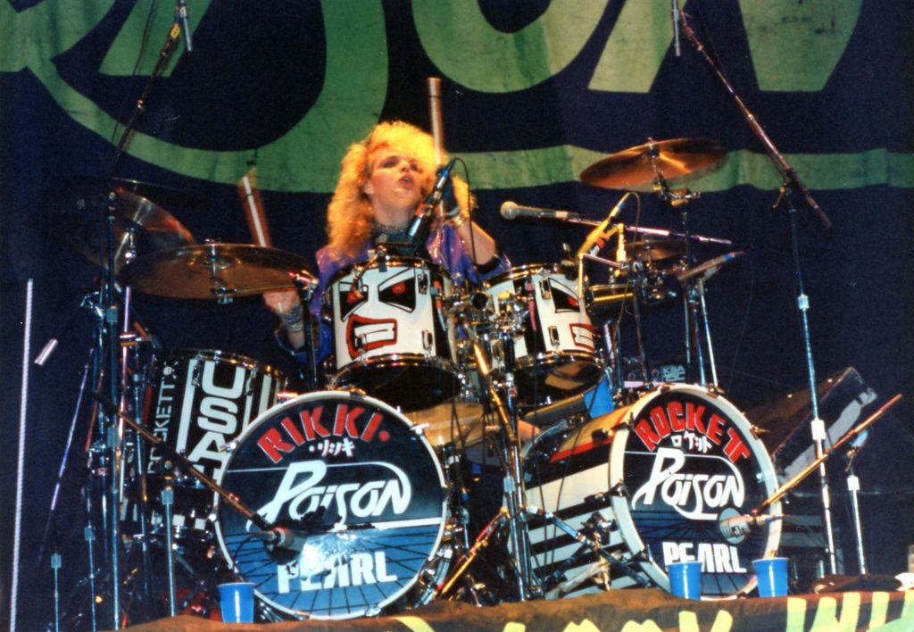 POISON